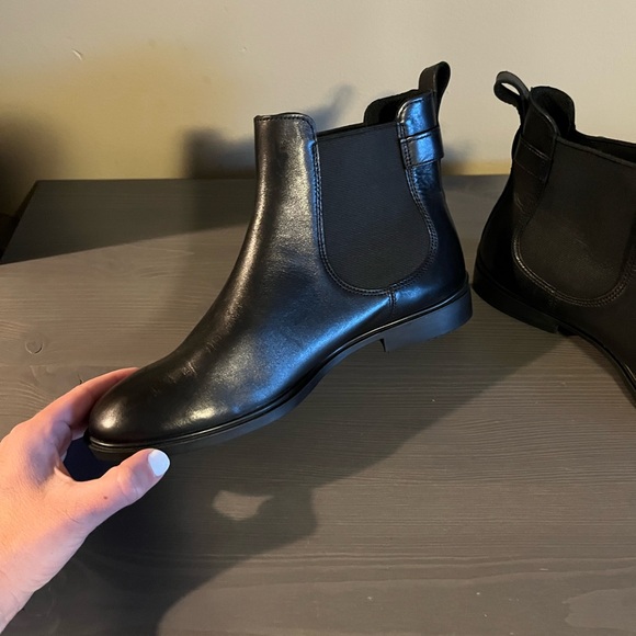 Ecco Women’s Dress Leather Chelsea Boots NEW - Picture 2 of 8